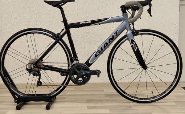 Giant FCR neu Aufgebaut 2025